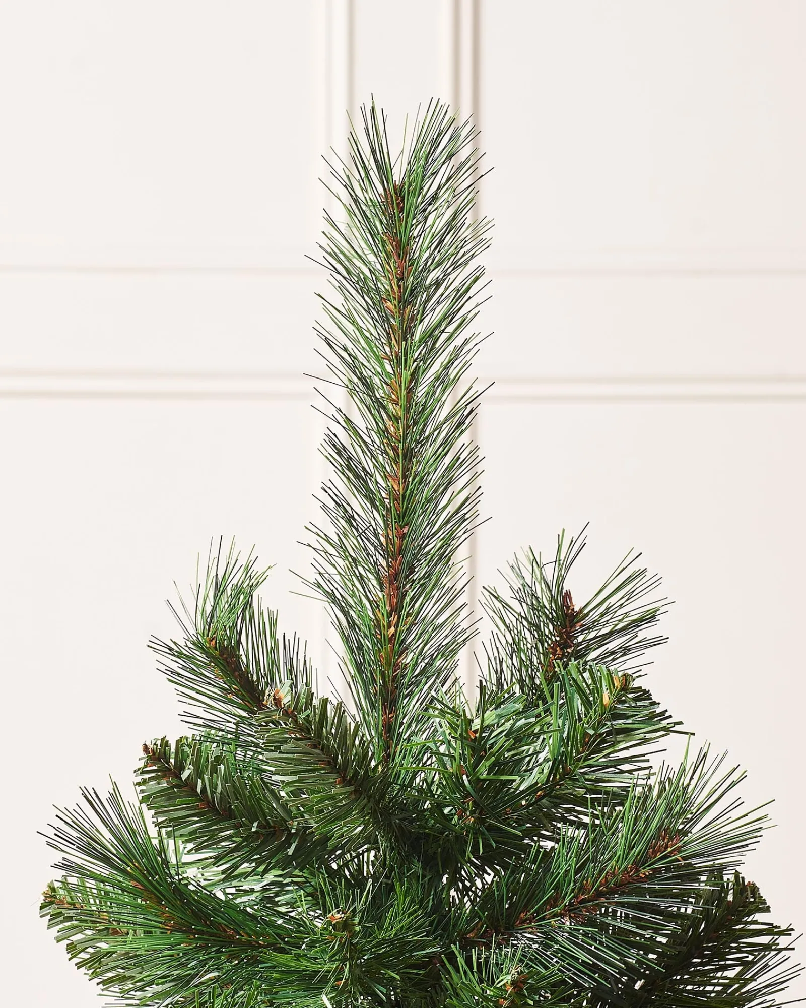 WeRChristmas Potted Victorian Pine Christmas Tree, 3 Ft