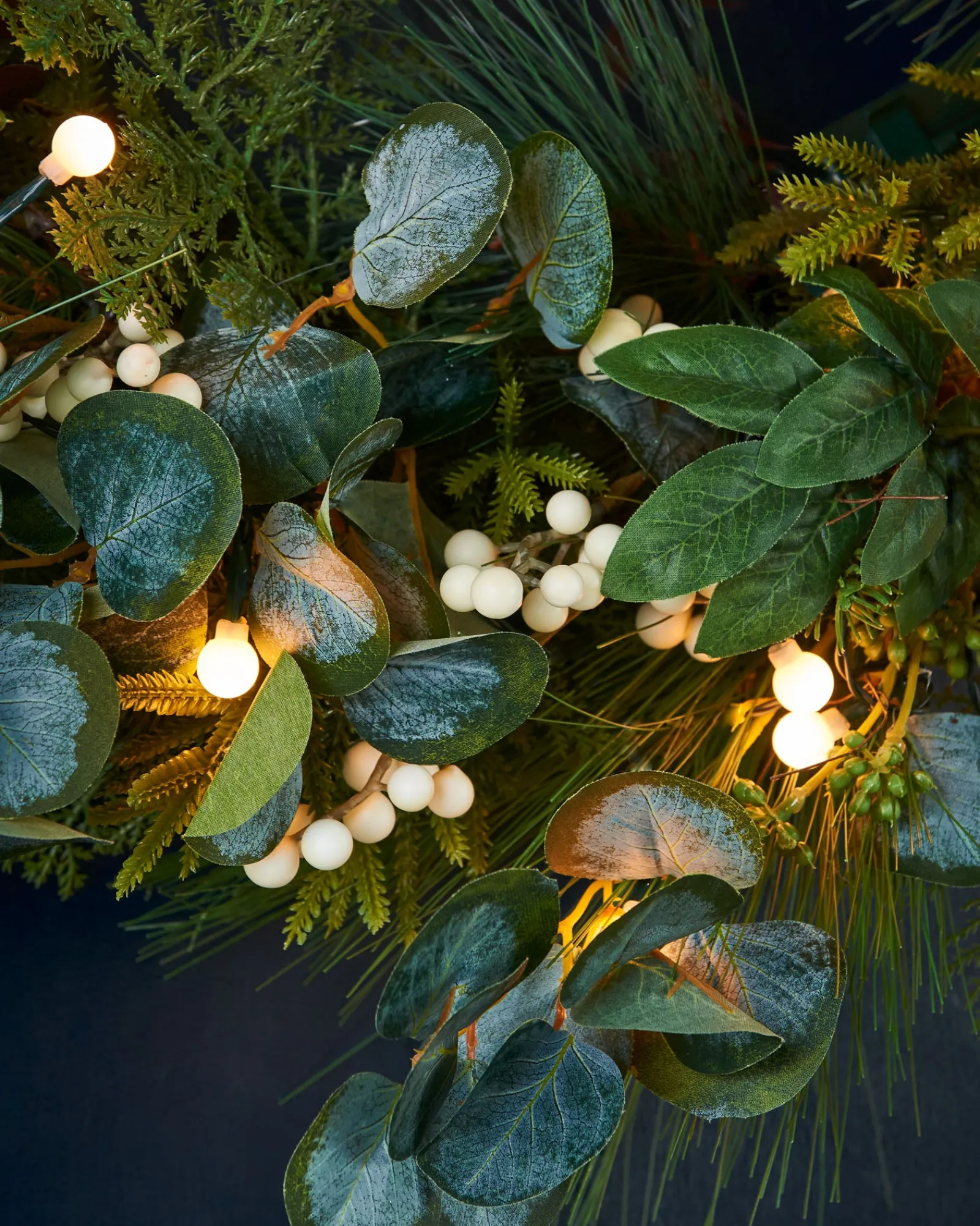 WeRChristmas Pre-Lit Decorated Garland, Berries & Eucalyptuses, 9 Ft