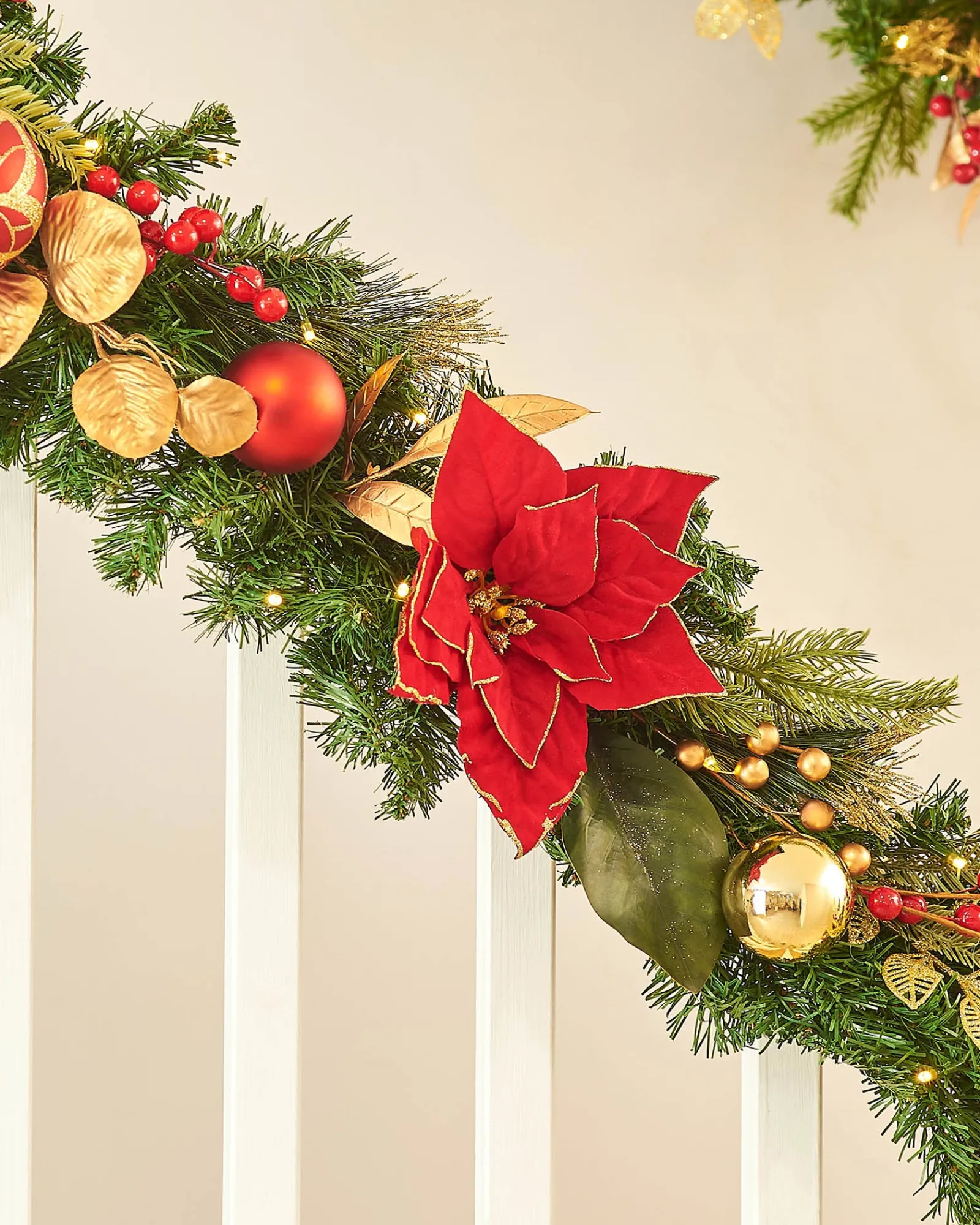 WeRChristmas Pre-Lit Decorated Garland, Red/Gold, 9 Ft
