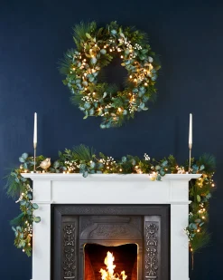 WeRChristmas Pre-Lit Decorated Wreath, Berries & Eucalyptuses, 76 Cm