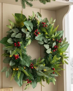 WeRChristmas Pre-Lit Decorated Wreath, Berries & Eucalyptuses, 60 Cm