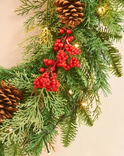WeRChristmas Pre-Lit Decorated Wreath, Pinecones & Berries, 76 Cm