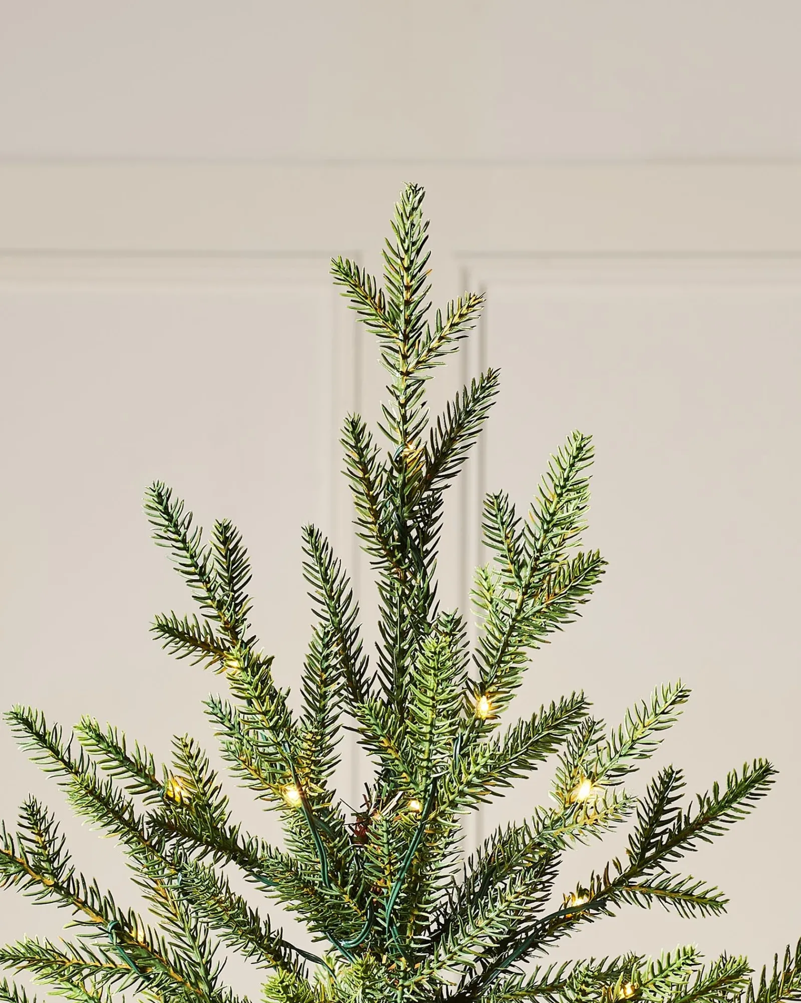 WeRChristmas Pre-Lit Douglas Fir Christmas Tree, 8 Ft