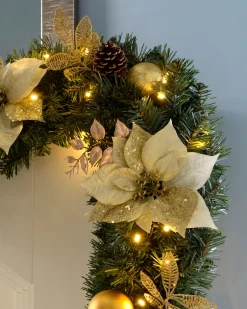 WeRChristmas Pre-Lit Extra Thick Garland, Cream/Gold, 9 Ft