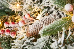 WeRChristmas Pre-Lit Extra Thick Mixed Pine Snow Flocked Garland, Pinecones & Berries, Static, 9 Ft