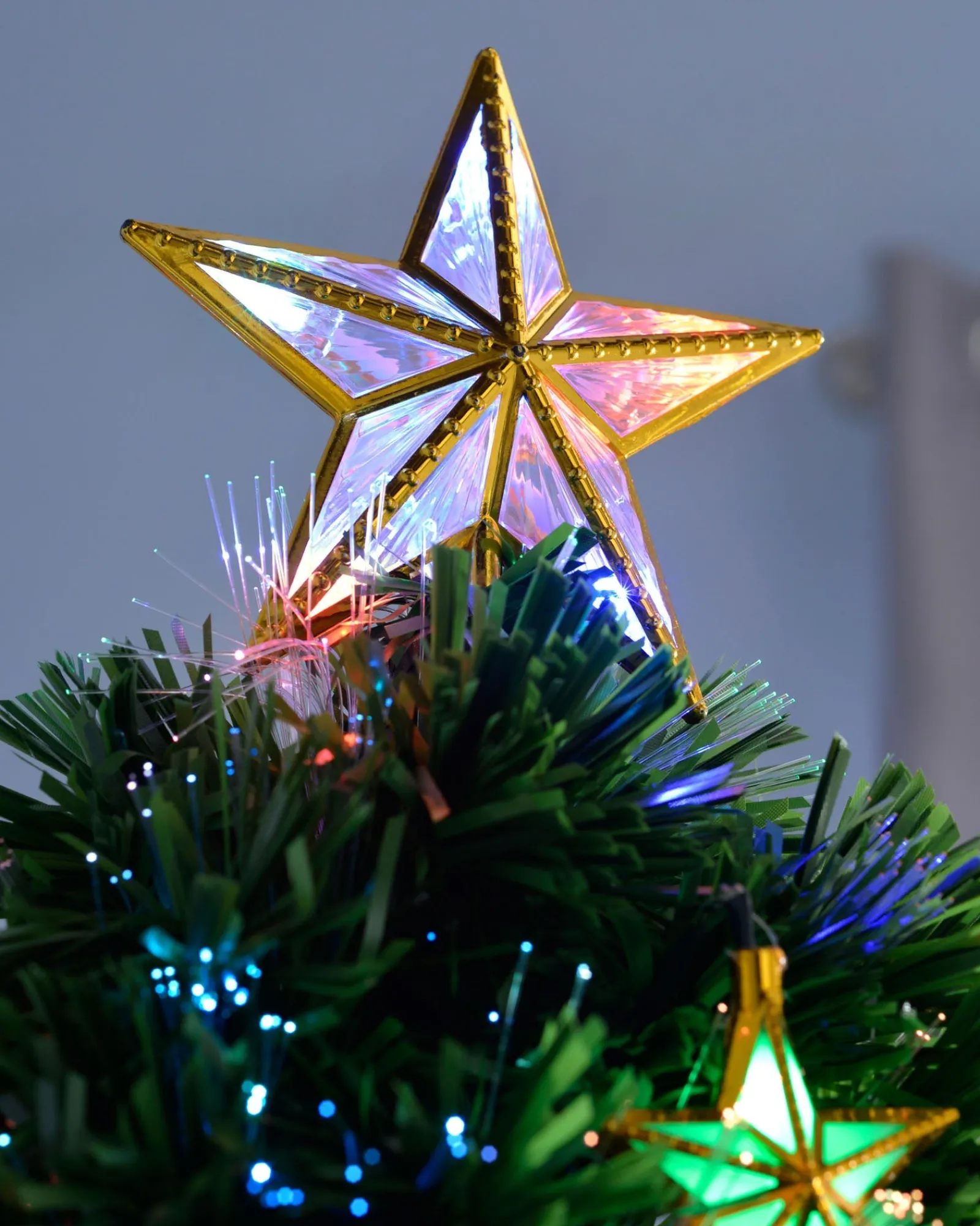WeRChristmas Pre-Lit Fibre Optic Christmas Tree With Tree Topper, 7 Ft