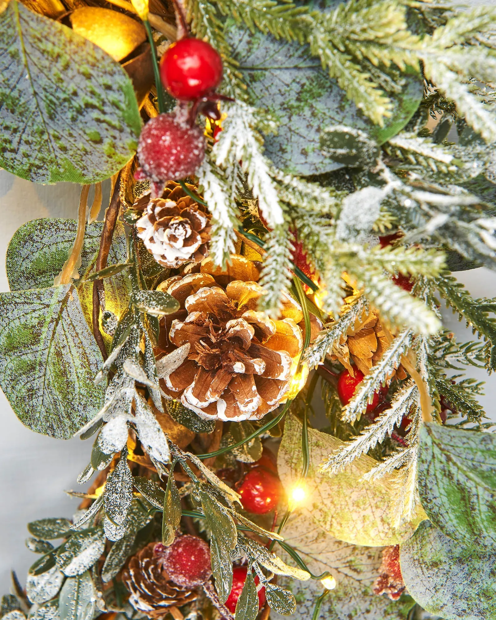WeRChristmas Pre-Lit Frosted Eucalyptus Wreath, Pinecones & Berries, 76 Cm