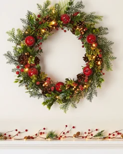 WeRChristmas Pre-Lit Frosted Red Berry Mixed Tip Wreath, 60 Cm