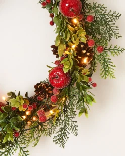 WeRChristmas Pre-Lit Frosted Red Berry Mixed Tip Wreath, 60 Cm