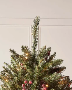 WeRChristmas Pre-Lit Full Bodied Decorated Snow Flocked Christmas Tree, 6 Ft