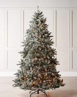WeRChristmas Pre-Lit Full Bodied Snow Flocked Christmas Tree, 6 Ft