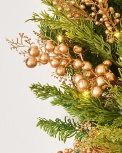 WeRChristmas Pre-Lit Gold Berry Mixed Tip Wreath, 76 Cm