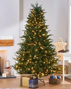 WeRChristmas Pre-Lit Grand Alaskan Fir Christmas Tree, 7 Ft