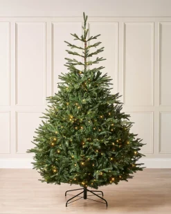 WeRChristmas Pre-Lit Grand Nordmann Fir Christmas Tree, 7 Ft
