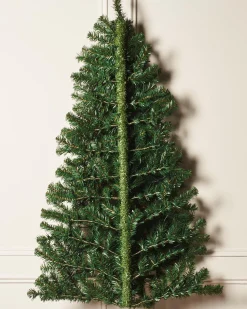 WeRChristmas Pre-Lit Green Wall Mounted Christmas Tree, 4 Ft