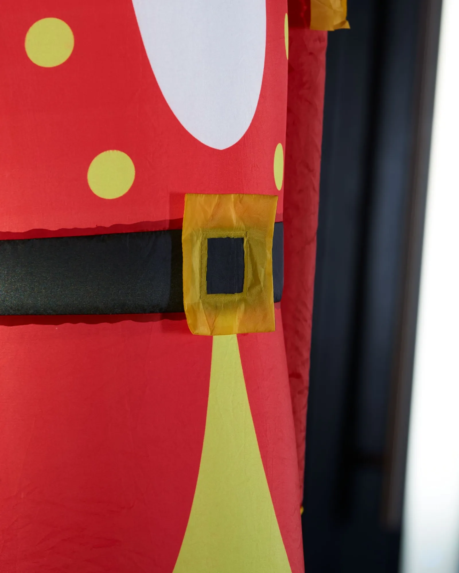 WeRChristmas Pre-Lit Inflatable Nutcracker Arch, 8 Ft