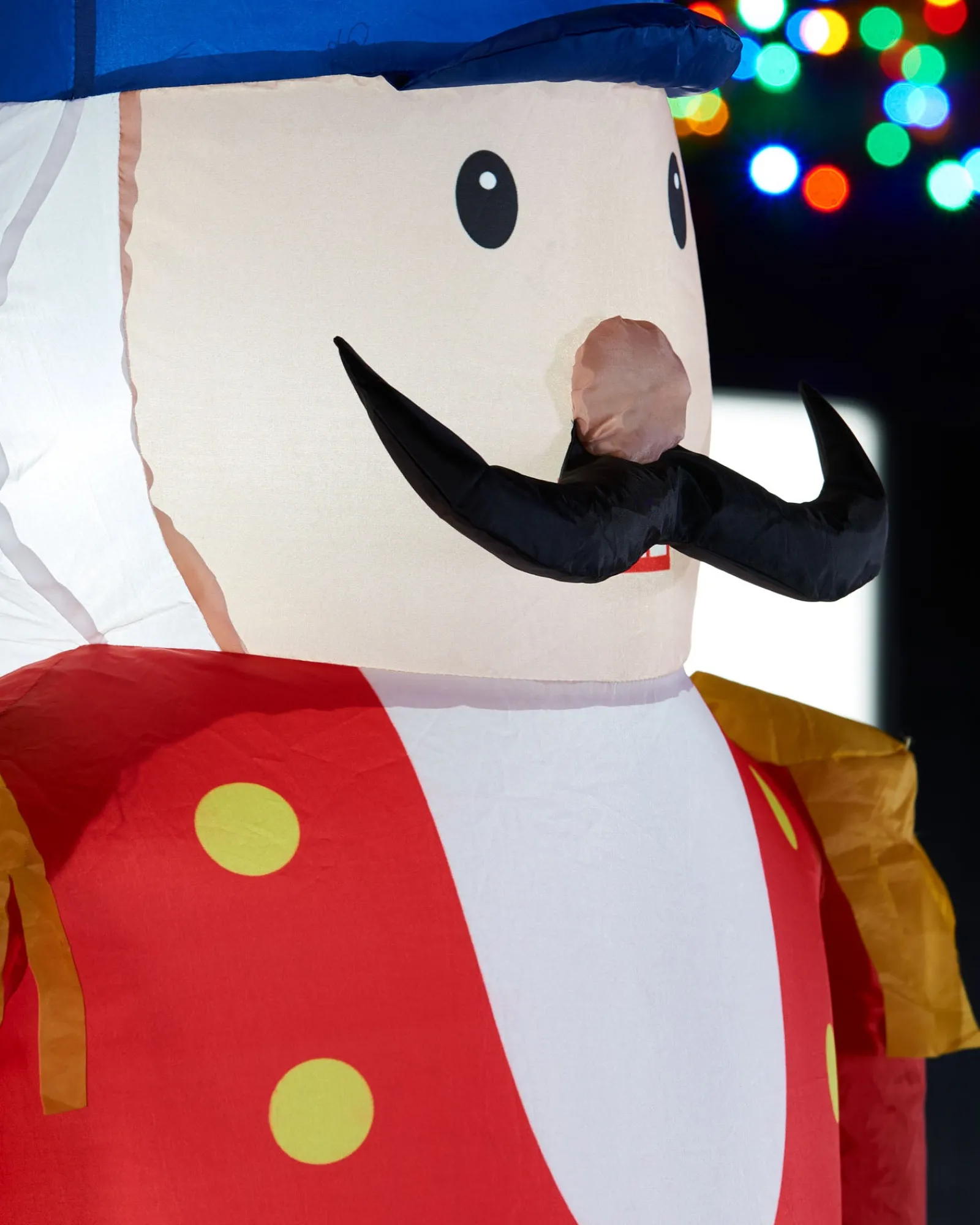 WeRChristmas Pre-Lit Inflatable Nutcracker Arch, 8 Ft