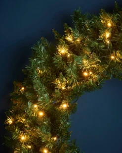 WeRChristmas Pre-Lit Majestic Wreath, 1 M