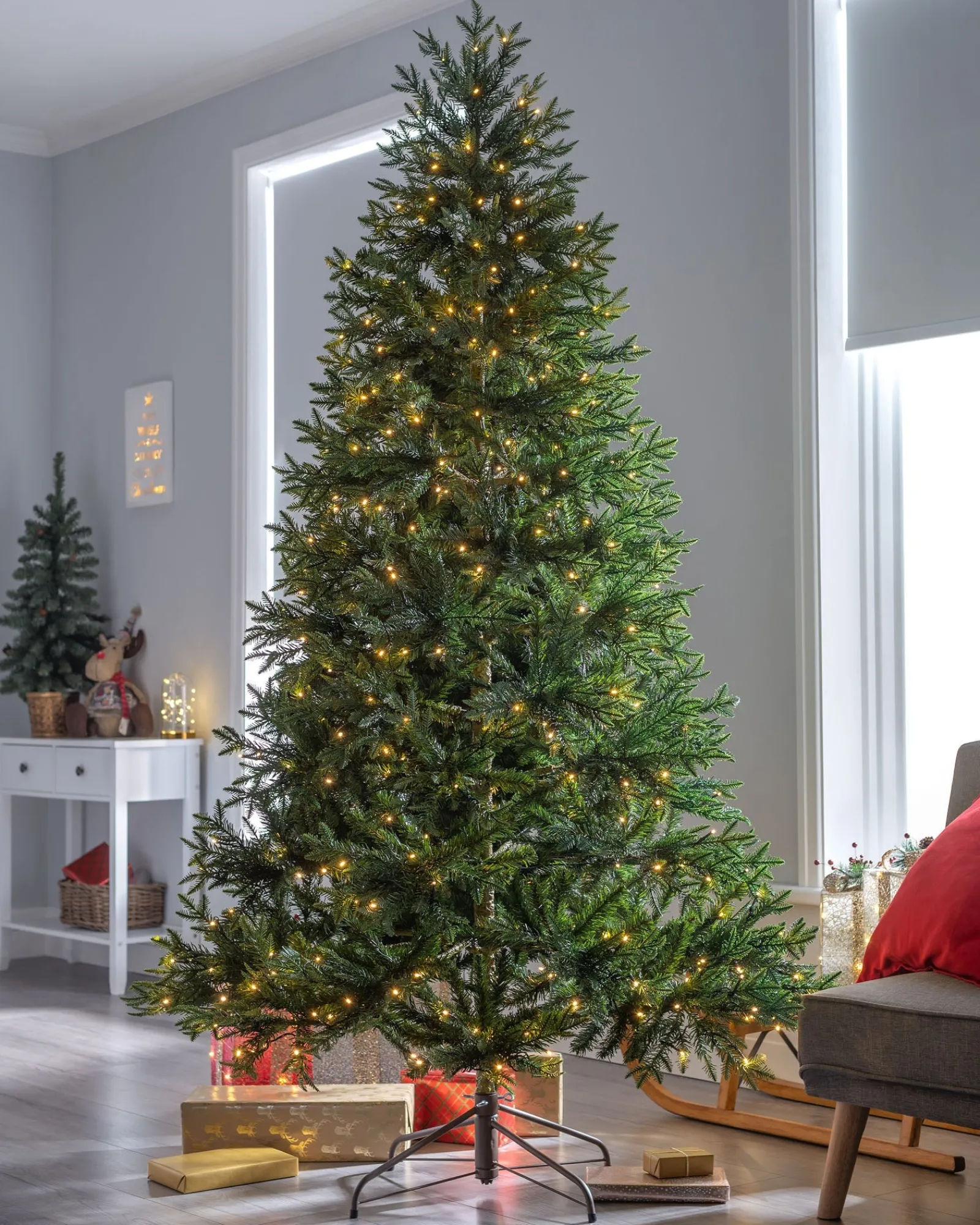 WeRChristmas Pre-Lit Mountain Pine Natural Bark Christmas Tree, 7 Ft