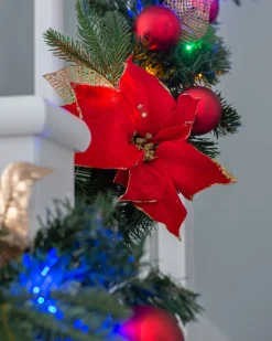 WeRChristmas Pre-Lit Multi-Coloured Decorated Garland, Red/Gold, 9 Ft