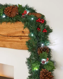WeRChristmas Pre-Lit Natural Decorated Garland, Pinecones & Berries, 9 Ft