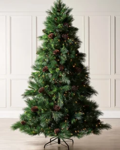WeRChristmas Pre-Lit Portland Spruce Christmas Tree, 6.5 Ft