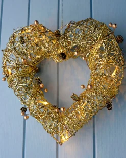 WeRChristmas Pre-Lit Rattan Heart Wreath, 33 Cm