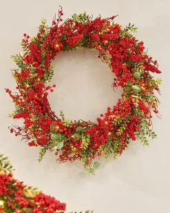 WeRChristmas Pre-Lit Red Berry Wreath, 76 Cm