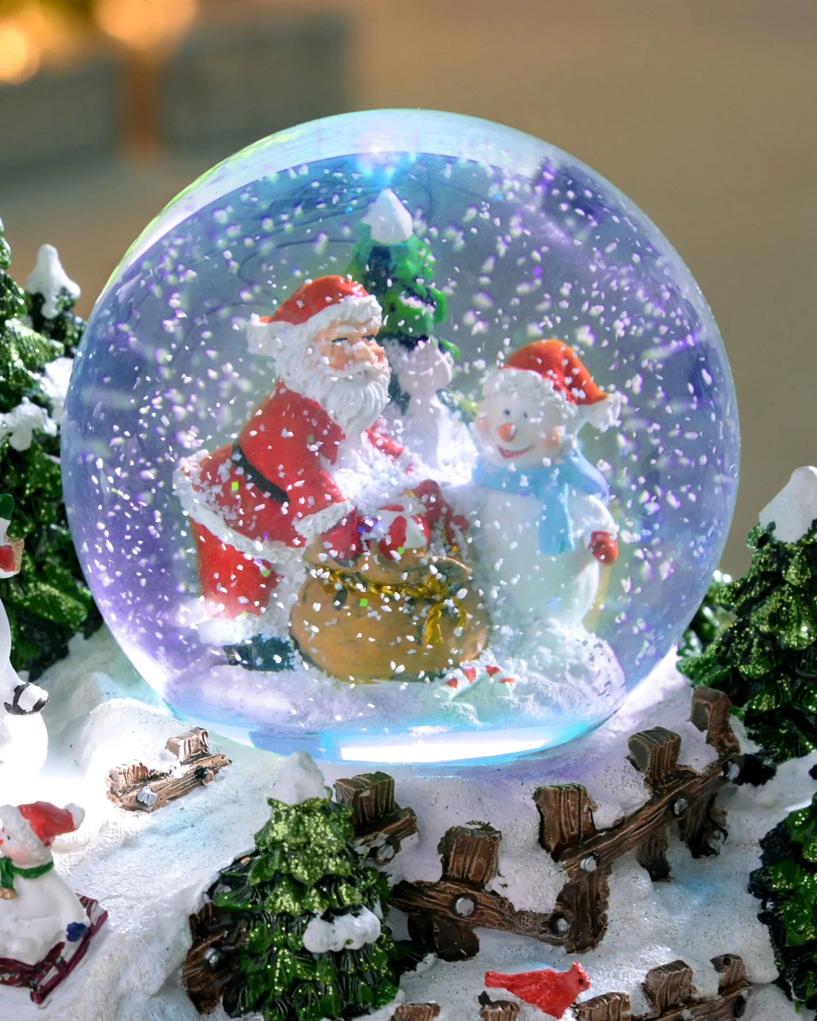 WeRChristmas Pre-Lit Santa & Snowman Snow Globe, 20 Cm