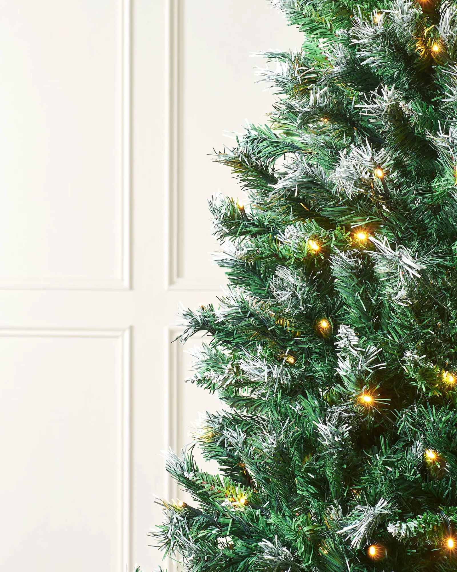 WeRChristmas Pre-Lit Snow Flocked Mixed Pine Christmas Tree, 7 Ft