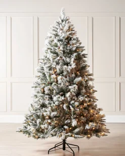 WeRChristmas Pre-Lit Snow Flocked Mixed Pine Christmas Tree, 6 Ft