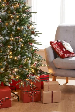 WeRChristmas Pre-Lit Snow Flocked Norwegian Spruce Christmas Tree, 6 Ft