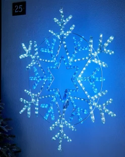 WeRChristmas Pre-Lit Snowflake Rope Light Silhouette, 90 Cm