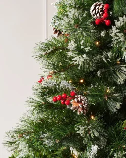 WeRChristmas Pre-Lit Victorian Frosted Berries & Pinecones Christmas Tree, 5 Ft