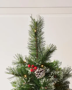 WeRChristmas Pre-Lit Victorian Frosted Berries & Pinecones Christmas Tree, 6 Ft