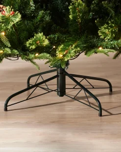 WeRChristmas Pre-Lit Victorian Mixed Tip Berries & Pinecones Christmas Tree, 5 Ft