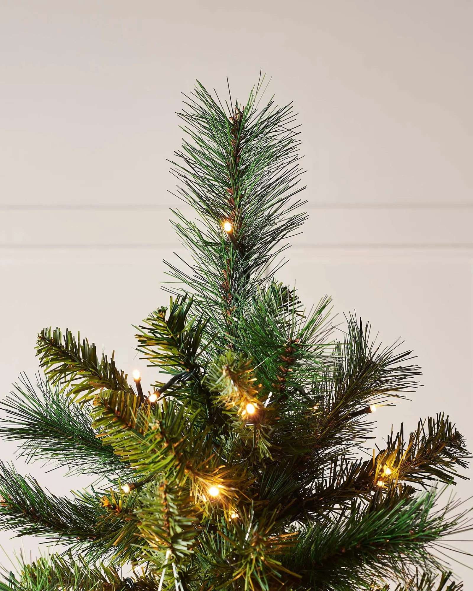 WeRChristmas Pre-Lit Victorian Pine Christmas Tree, 7 Ft