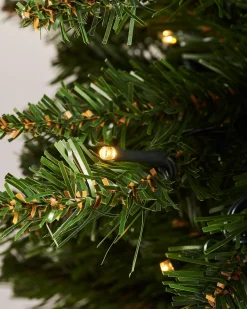 WeRChristmas Pre-Lit Wall Mounted Tree, 3 Ft