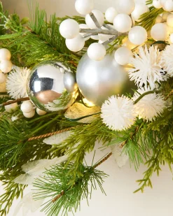 WeRChristmas Pre-Lit White Berry Mixed Tip Wreath, 76 Cm