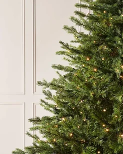 WeRChristmas Pre-Lit Windsor Fir Christmas Tree, 7 Ft