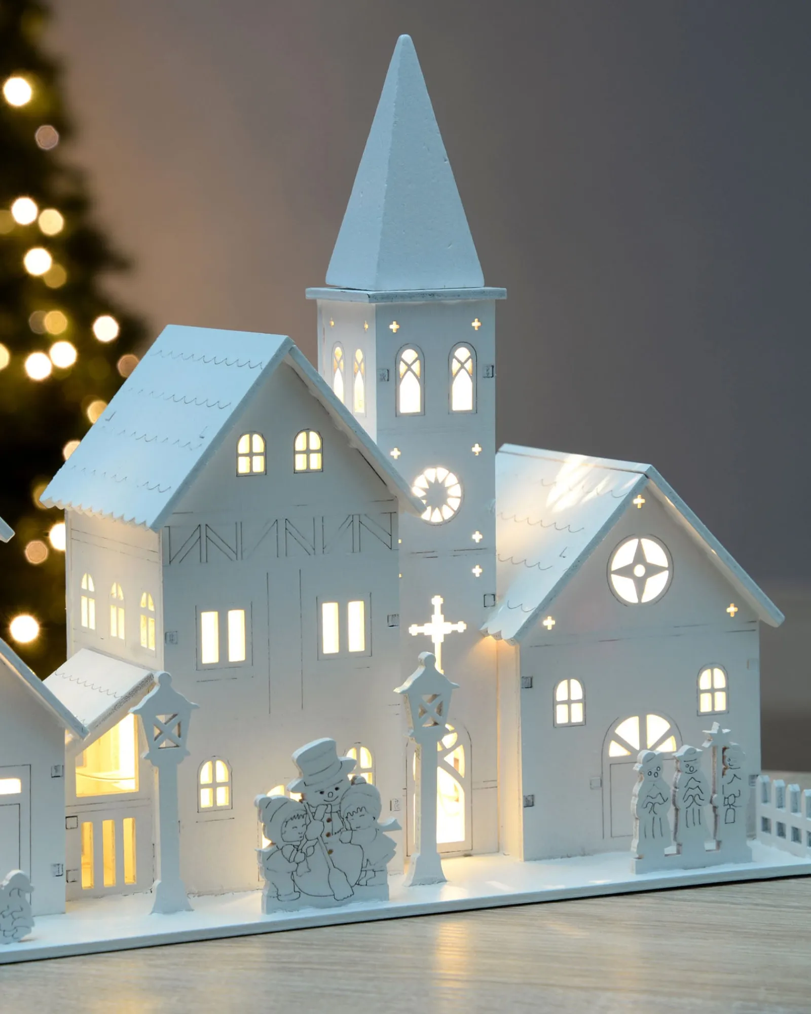 WeRChristmas Pre-Lit Wooden Church Scene, 22 Cm