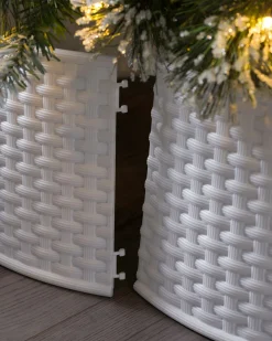 WeRChristmas Rattan Effect Tree Collar, White, 65 Cm