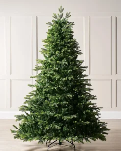 WeRChristmas Regent Pine Mixed Tip Christmas Tree, 7 Ft
