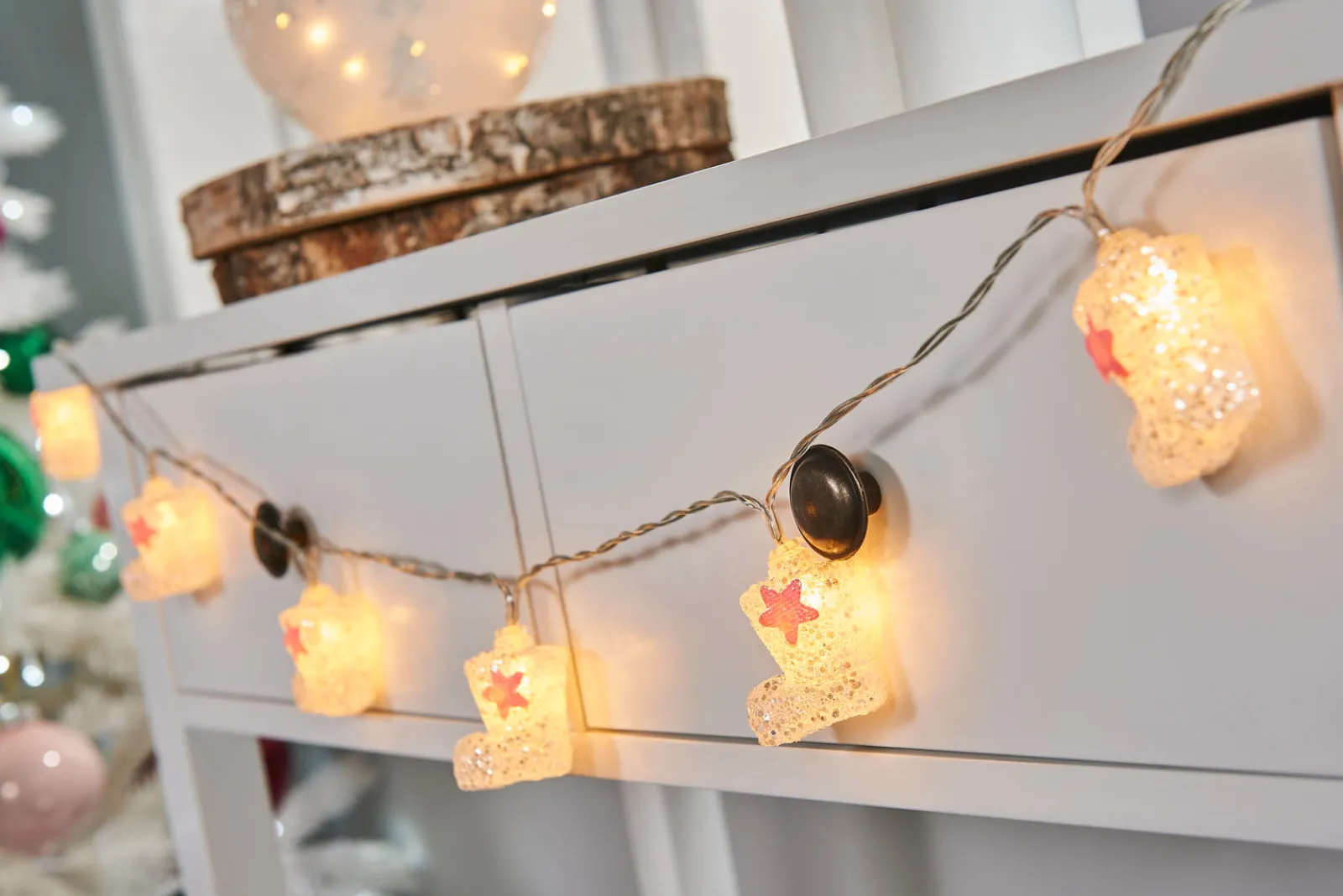 WeRChristmas Santa Boot LED Light String, 1.8 M