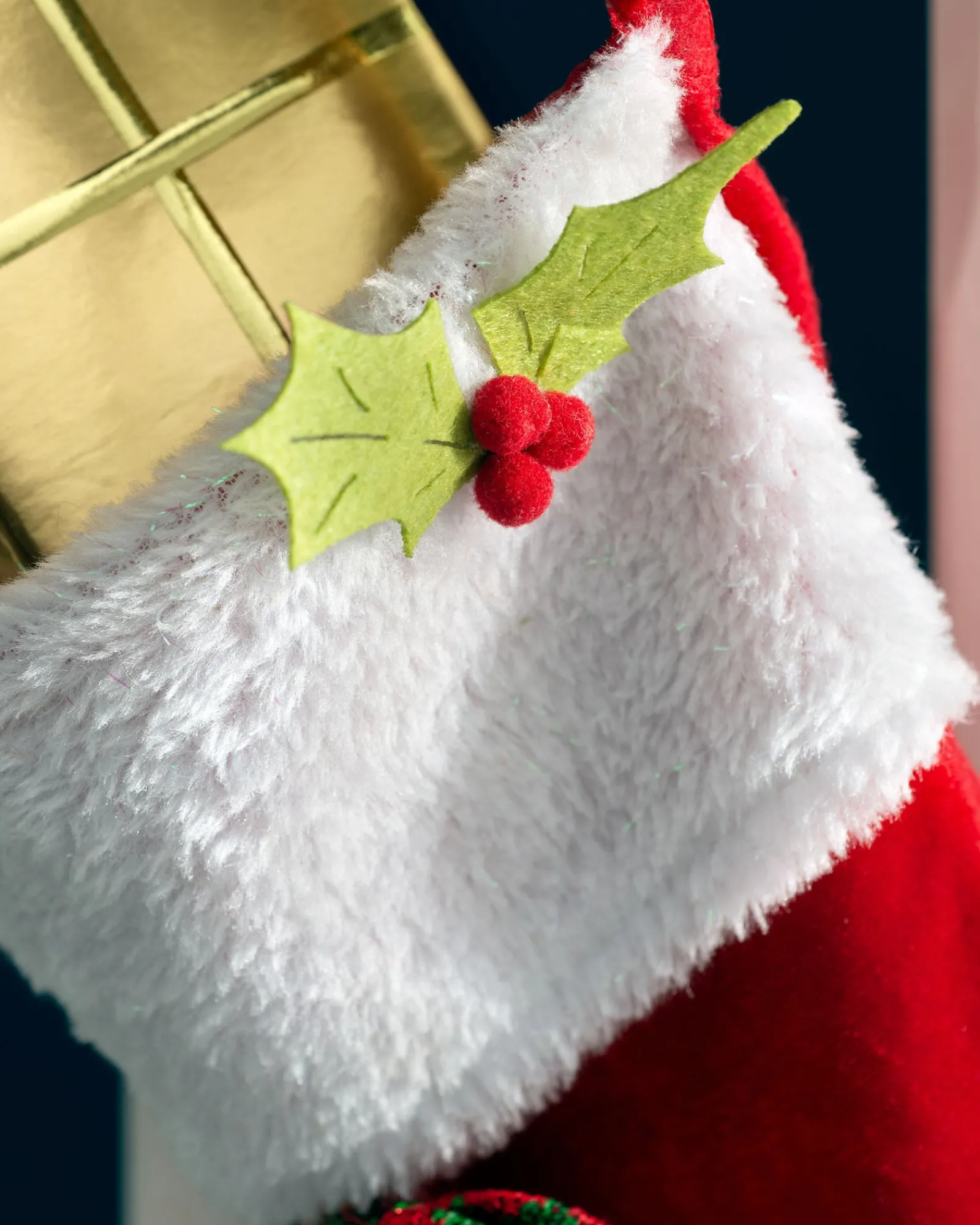 WeRChristmas Set Of 2 Elf Stockings, Red And Green, 53 Cm