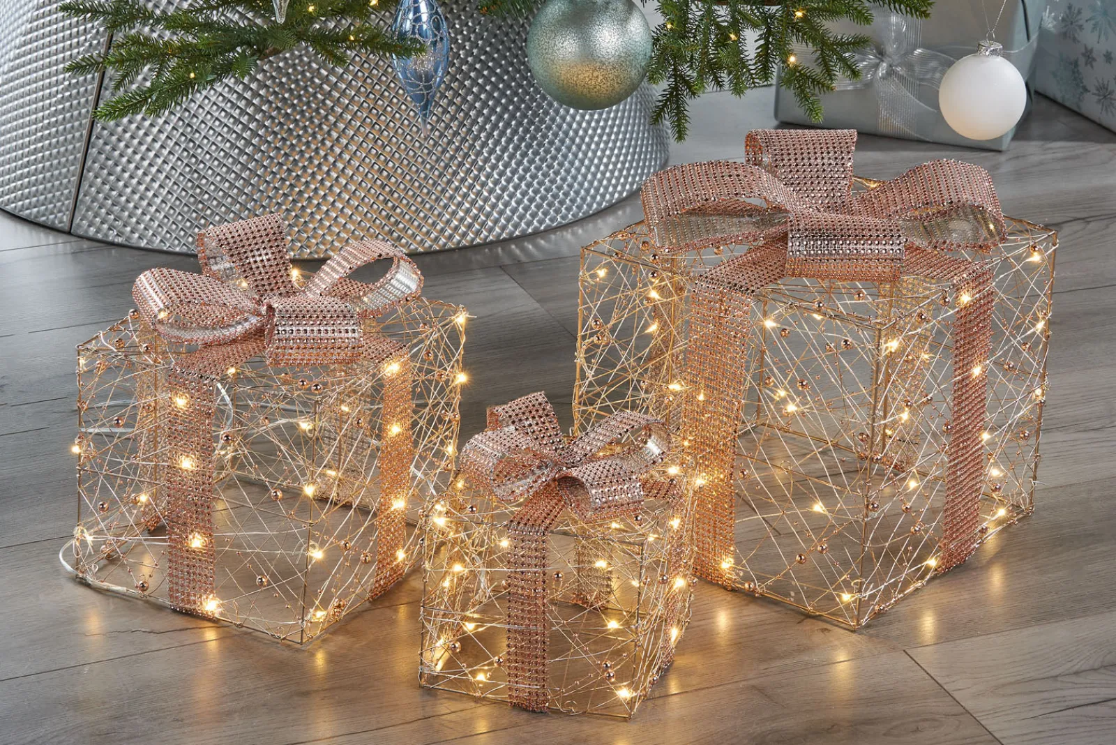 WeRChristmas Set Of 3 Pre-Lit Gift Boxes, Rose Gold, 40 Cm