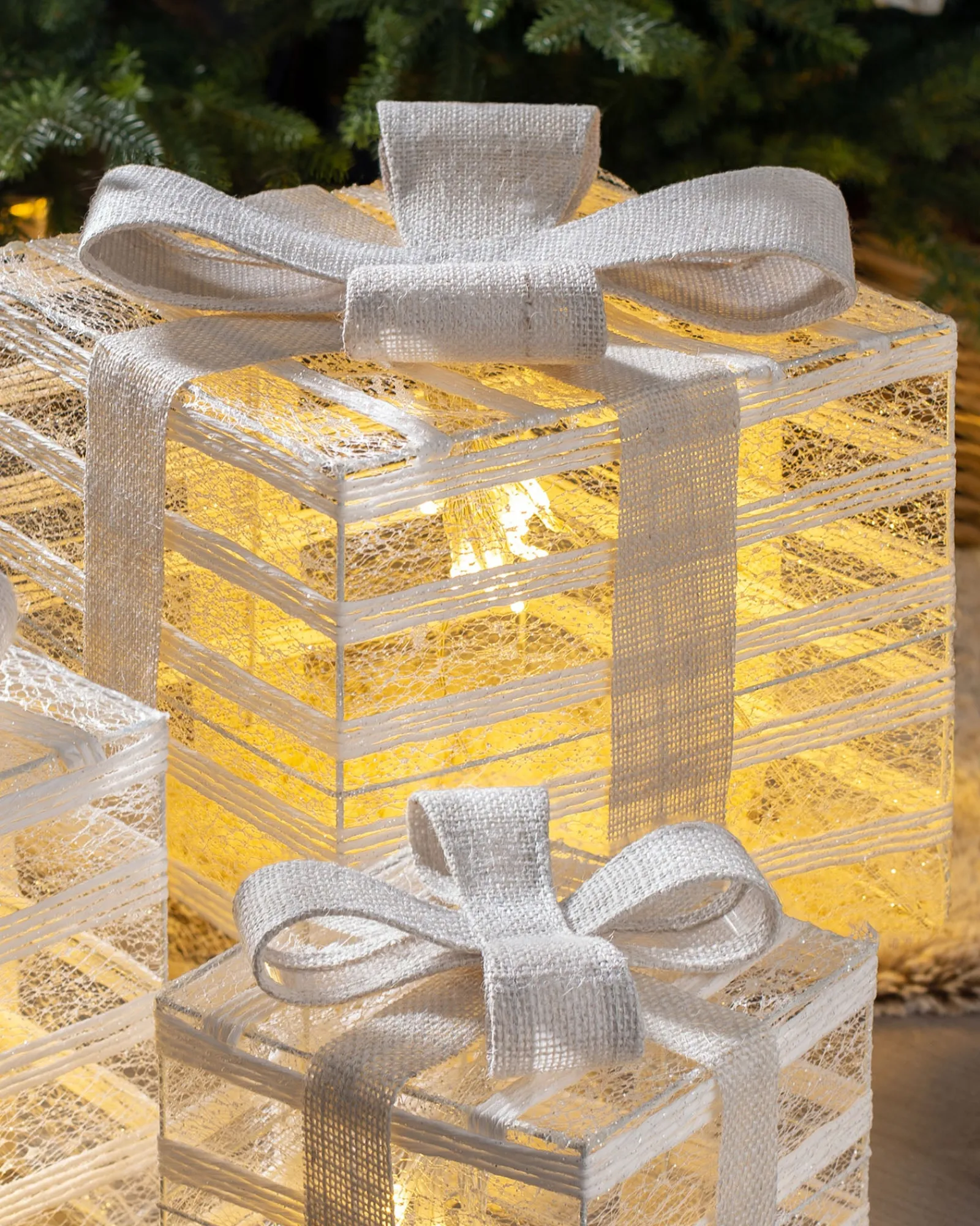 WeRChristmas Set Of 3 Pre-Lit Paper String And Gauze Gift Boxes, 26 Cm
