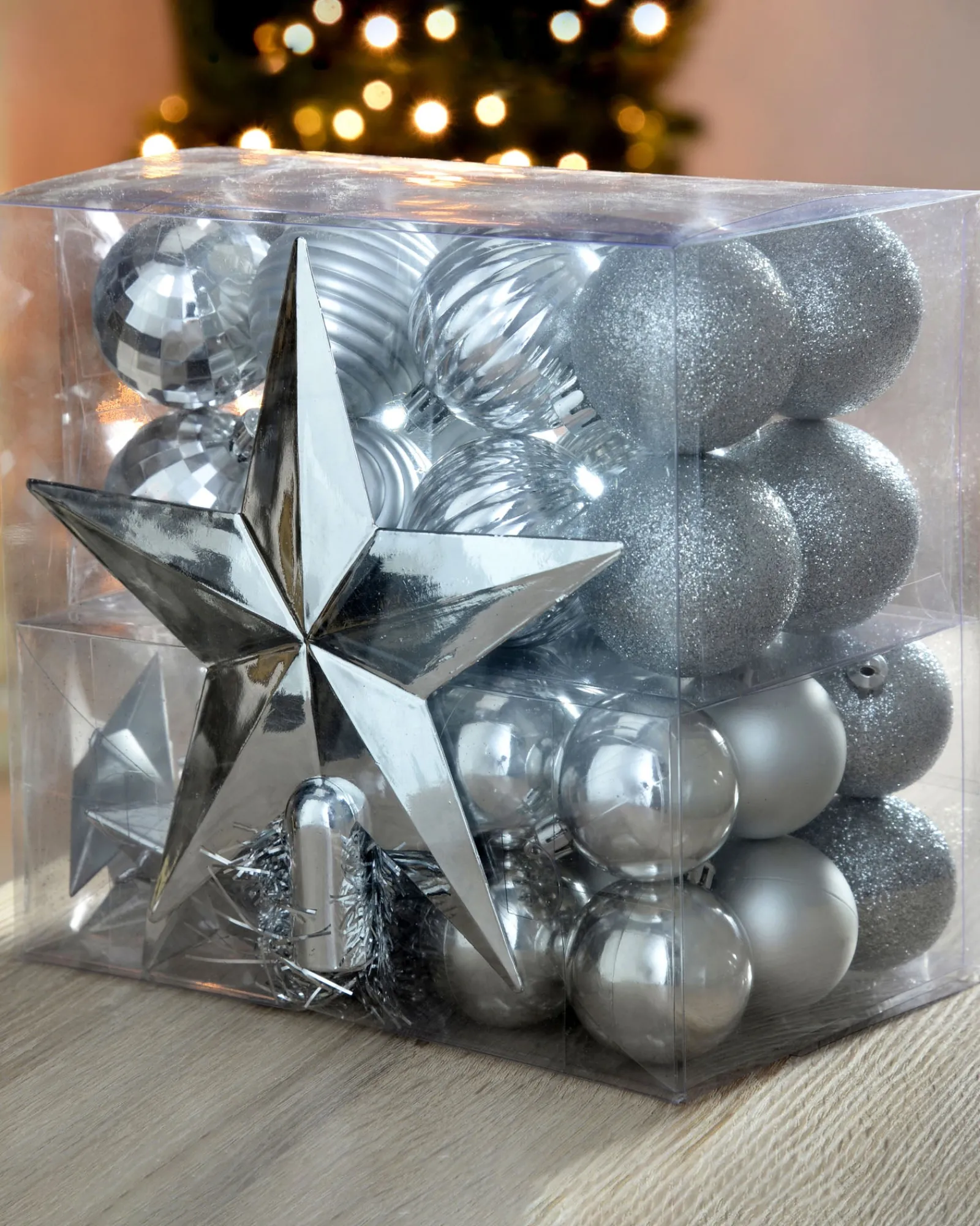WeRChristmas Silver Shatterproof Baubles Set, 42 Pack