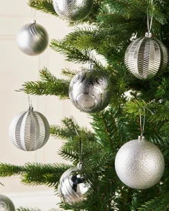 WeRChristmas Silver Shatterproof Baubles, 16 Pack, 8 Cm