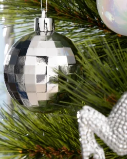 WeRChristmas Silver Shatterproof Baubles Set, 50 Pack